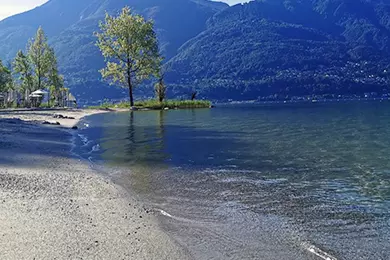 Mit dem Boot das Schweizer Becken des Lago Maggiore entdecken